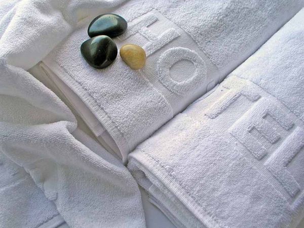 Как стирать махровые полотенца, чтобы они оставались мягкими